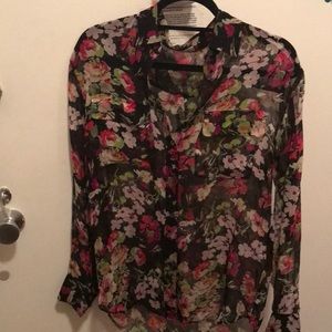 Equipment sheet floral top